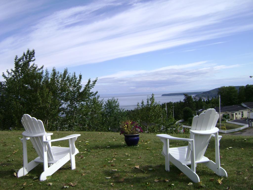 Hotel Sous La Croix 152725 Tadoussac Eksteriør bilde