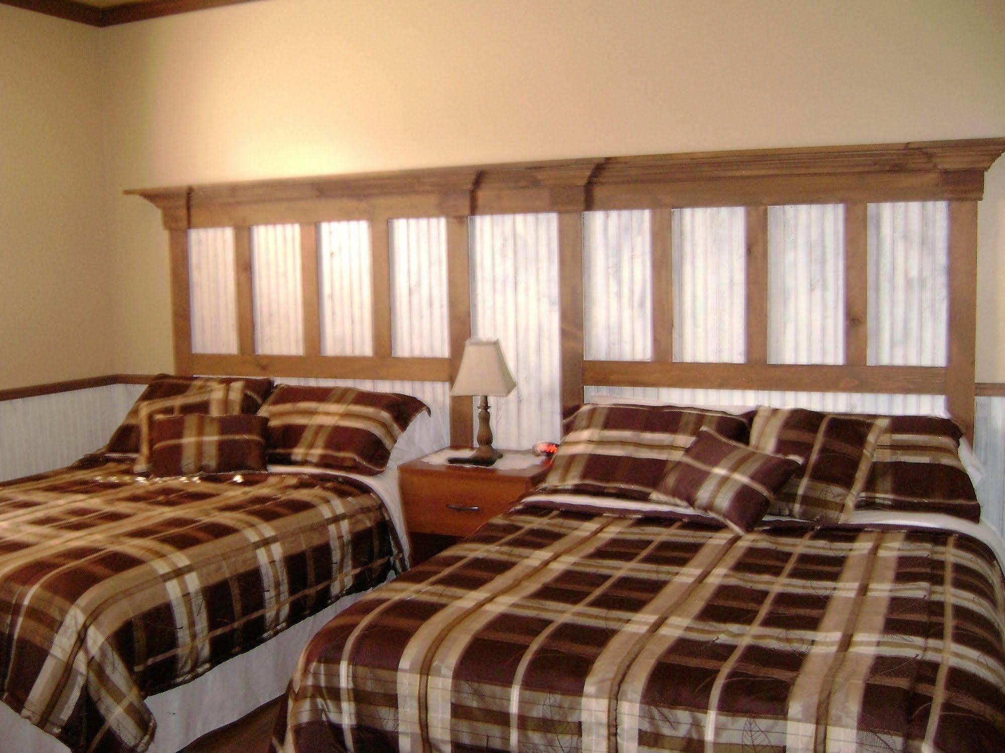 Hotel Sous La Croix 152725 Tadoussac Eksteriør bilde