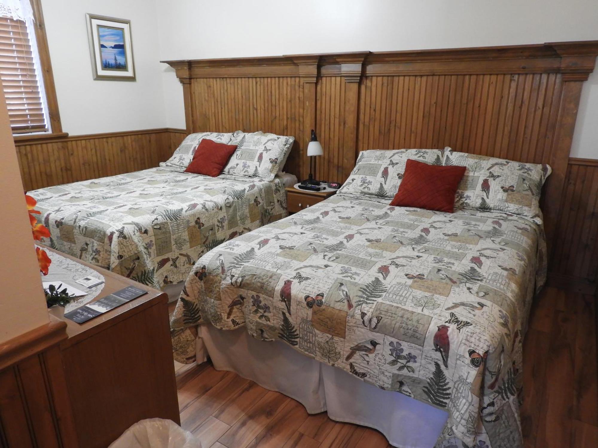 Hotel Sous La Croix 152725 Tadoussac Eksteriør bilde